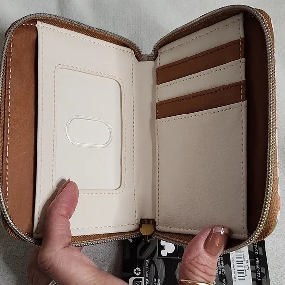 Disney 2024  Snowglobe Ears, Loungefly Stitch Wallet &  Jewel Keychain Key - Picture 12 of 17